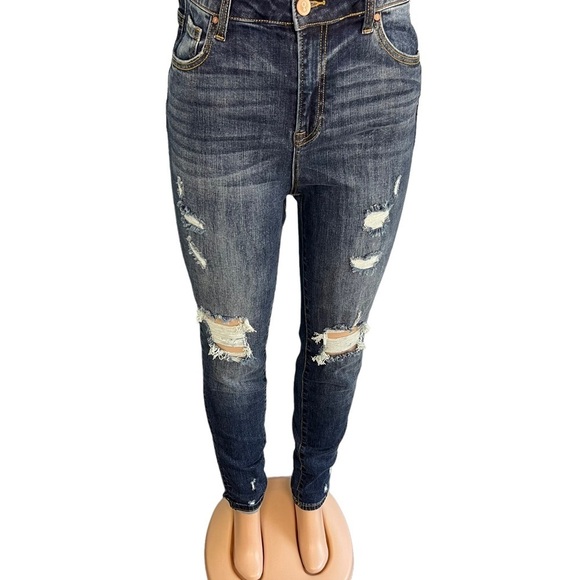 3/$30 🍂 Insane Gene Medium Wash Distressed Skinny Jeans - Picture 3 of 10